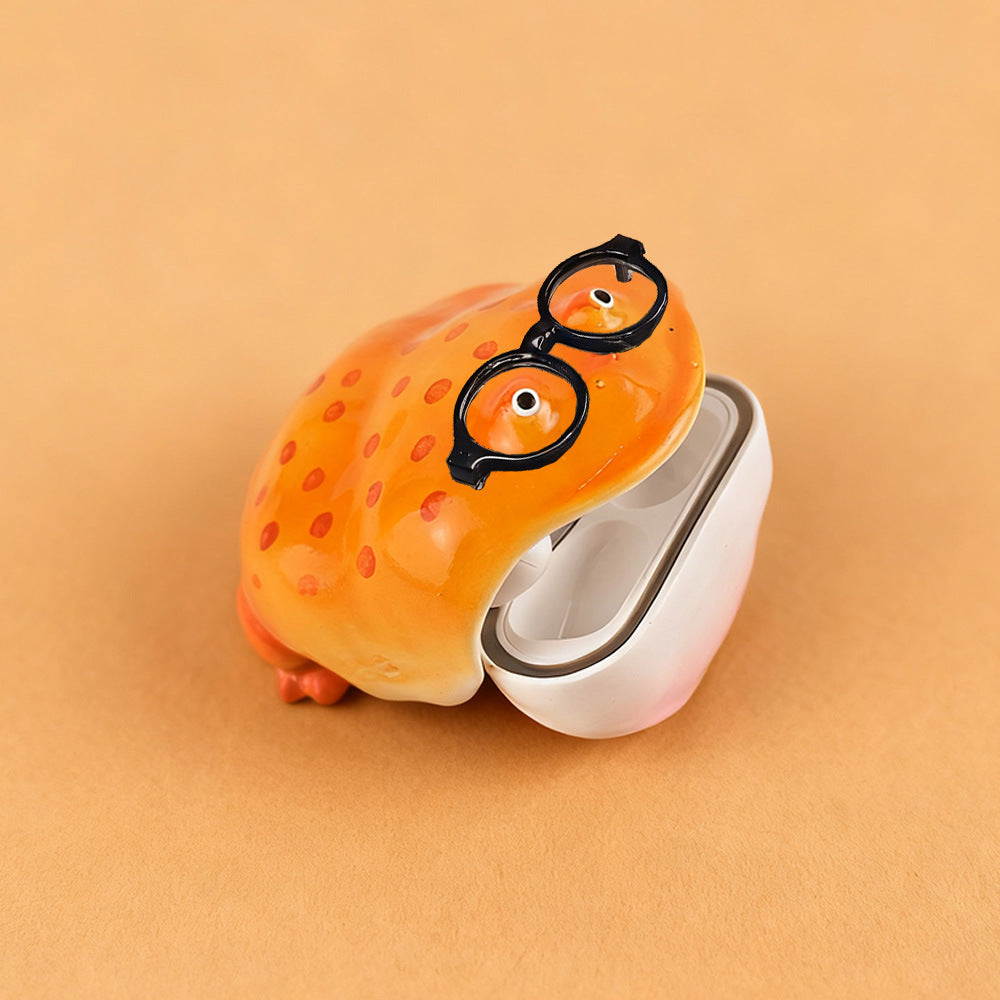 Frog Design Hard Plastic Earphone Case