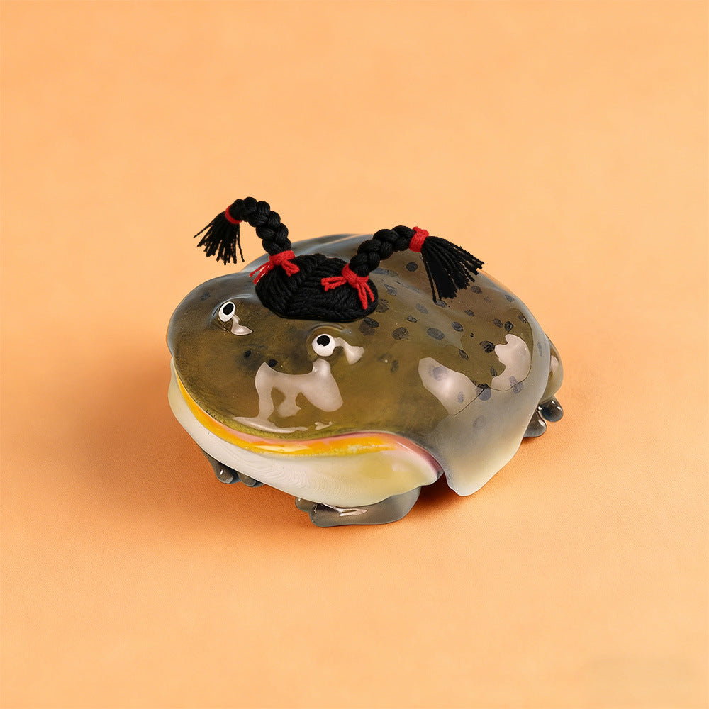 Frog Design Hard Plastic Earphone Case